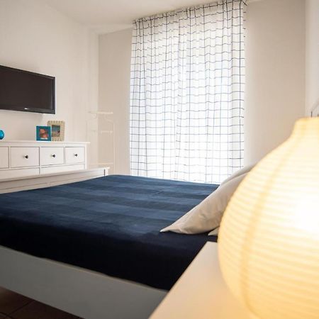 Blu Sun Apartment In Complesso Riva Del Sole Джовинаццо Экстерьер фото