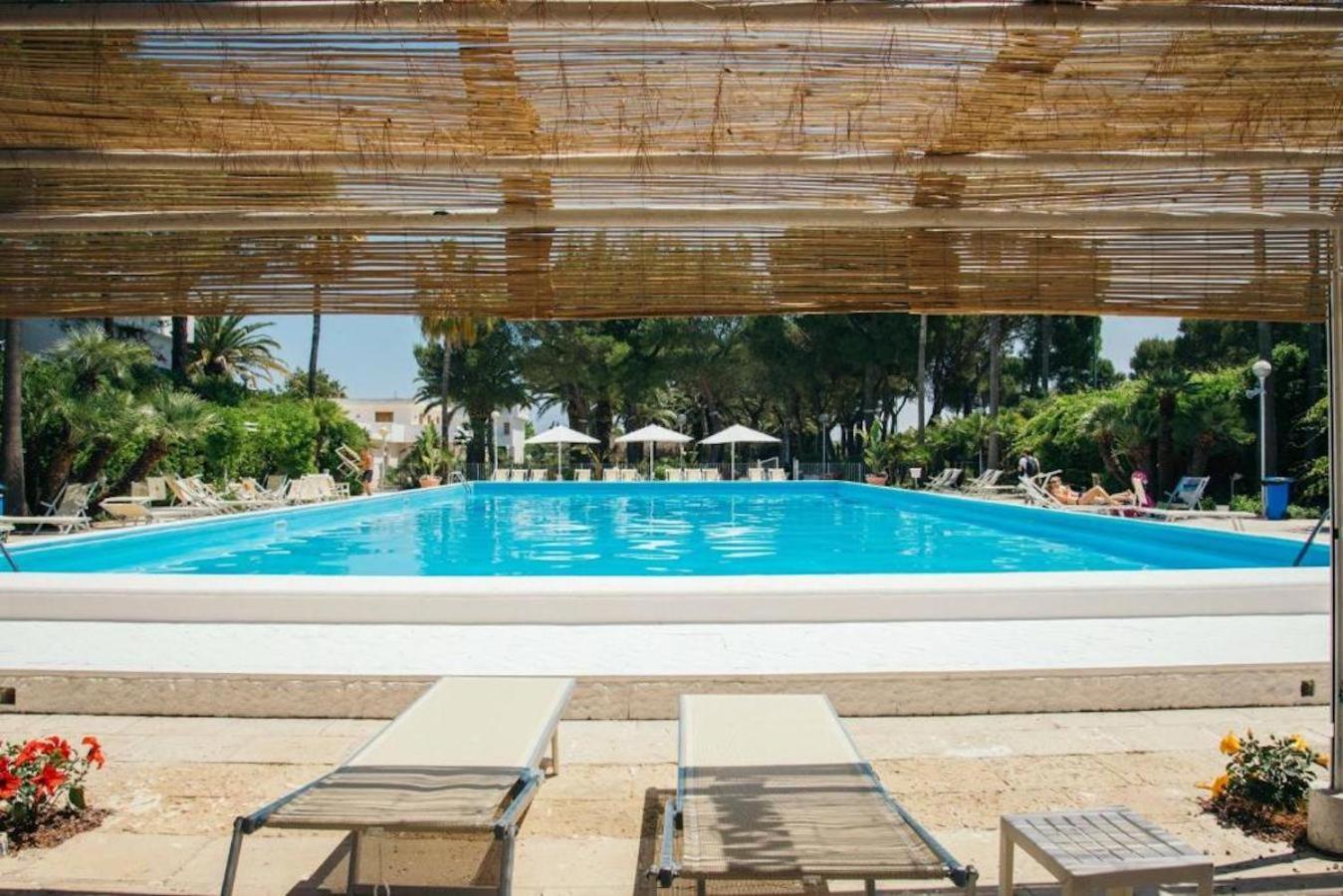 Blu Sun Apartment In Complesso Riva Del Sole Джовинаццо Экстерьер фото
