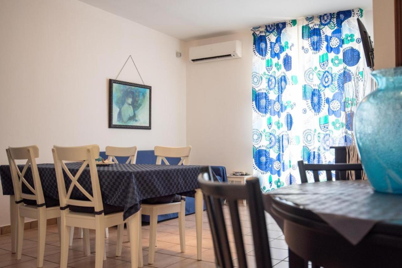 Blu Sun Apartment In Complesso Riva Del Sole Джовинаццо Экстерьер фото