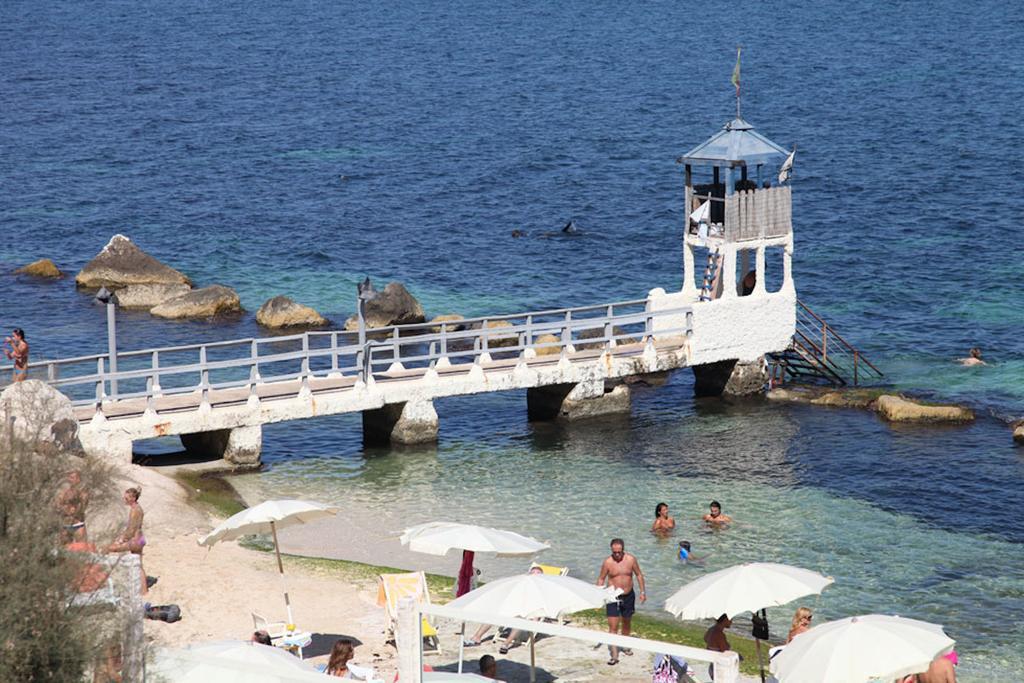 Blu Sun Apartment In Complesso Riva Del Sole Джовинаццо Экстерьер фото